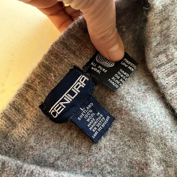 Vtg Womens Shetland Wool Vest V Neck Sweater Grey Plaid Small Centura - Picture 3 of 4